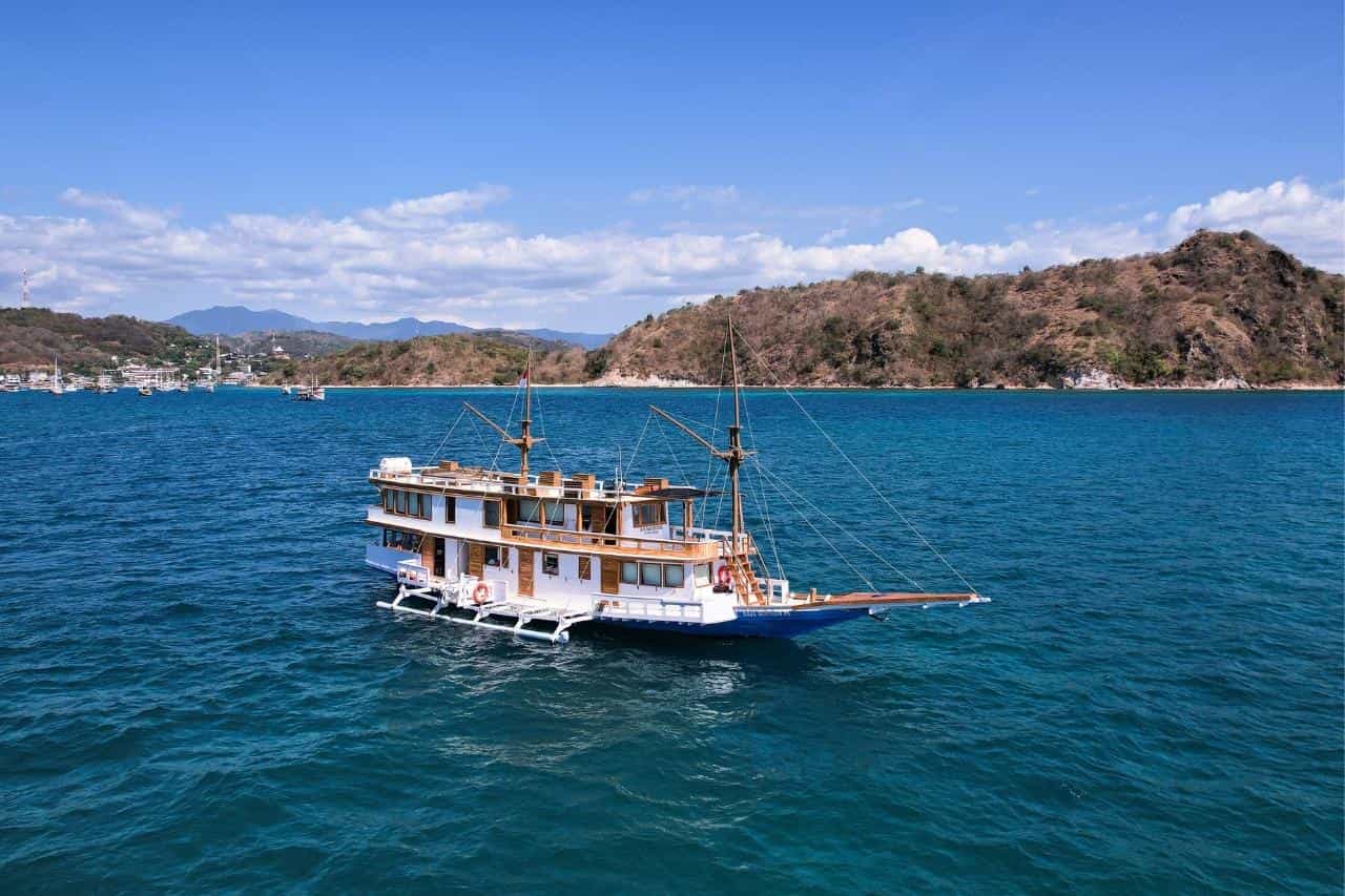 Raja Bintang 01 Liveaboard thumbnail 1